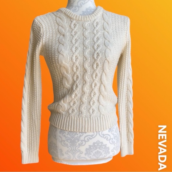Women's Cream Cable Knit Sweater - Picture 4 of 12